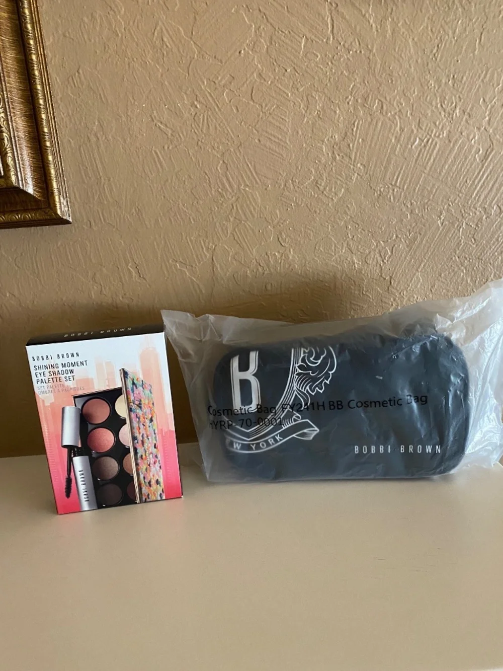 BOBBI BROWN SHINING MOMENT EYE SHADOW SET KERRI ROSANTHAL W/ MASCARA & ZIPPOUCH